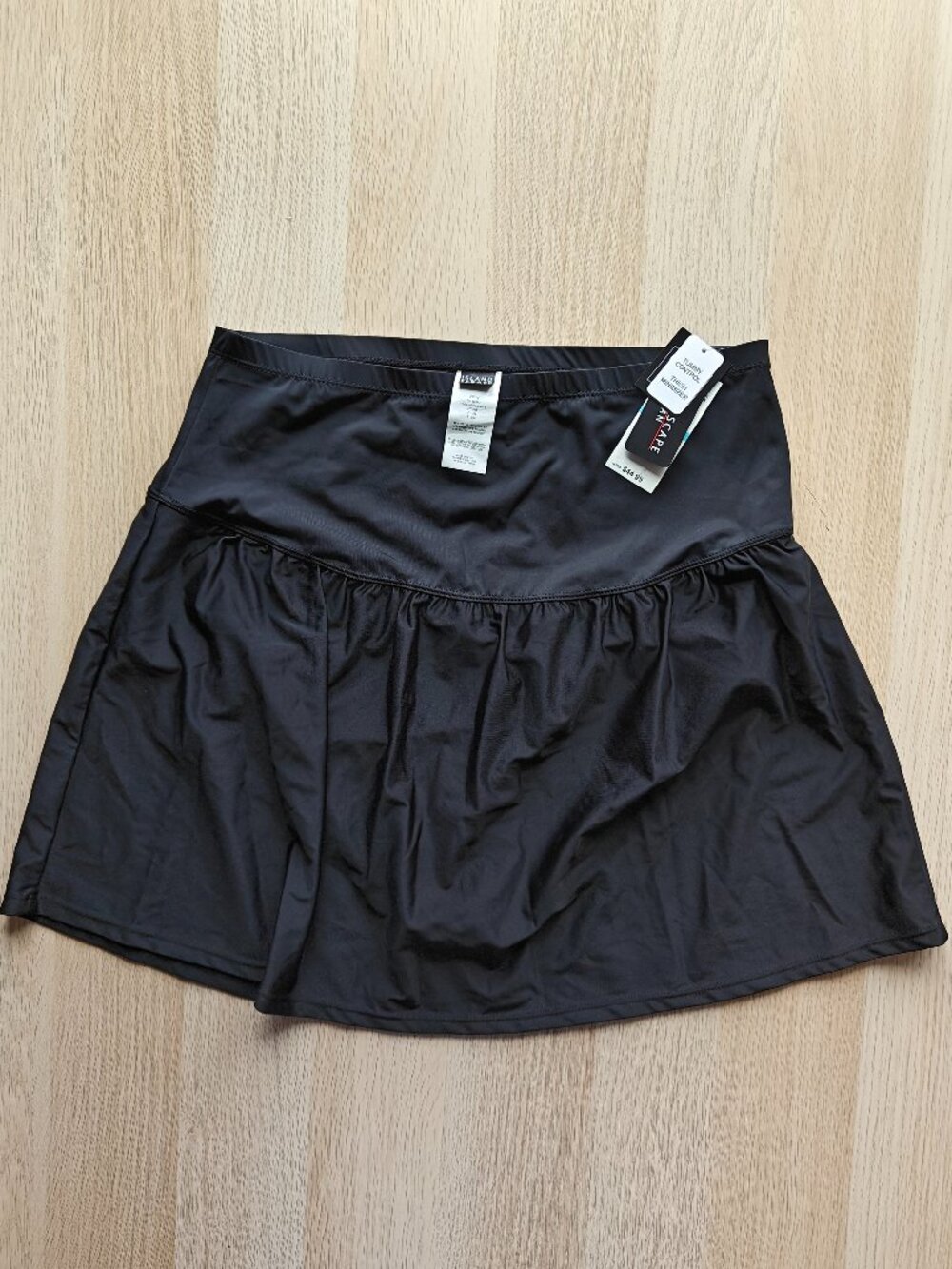 ISLAND ESCAPE TUMMY CONTROL & THIGH MINIMIZER SWIM SKIRT (SIZE 20W)